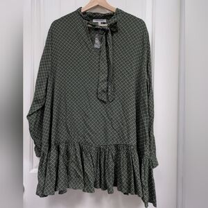 Oliviacious Green Patterned Peplum Tie-Neck Dress